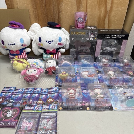 サンリオ グッズ ポムポムプリン シナモロール マイメロ クロミ キティ ポチャッコ など ぬいぐるみ マスコット キーホルダー 他