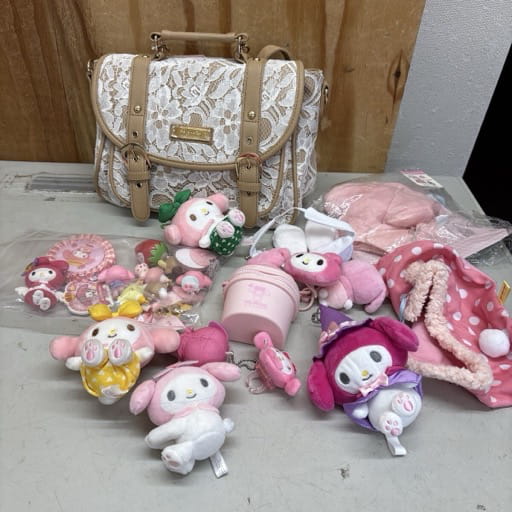 サンリオ マイメロディ ぬいぐるみ バッグ マスコット グッズ