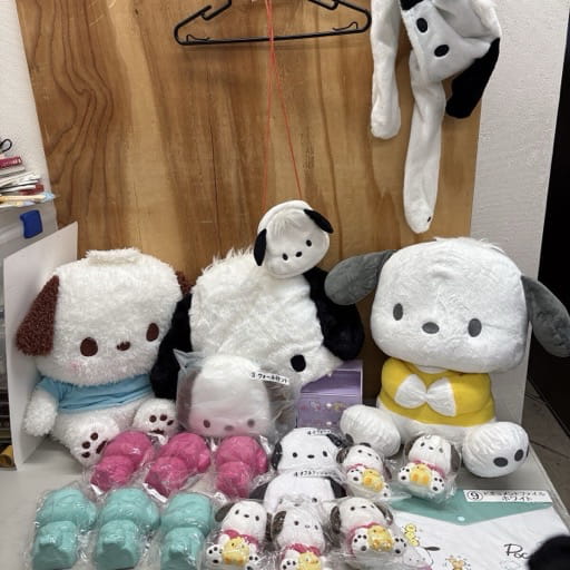 サンリオ グッズ 一番くじ ポチャッコ マスコット ぬいぐるみ ポーチ キティ 他 まとめて